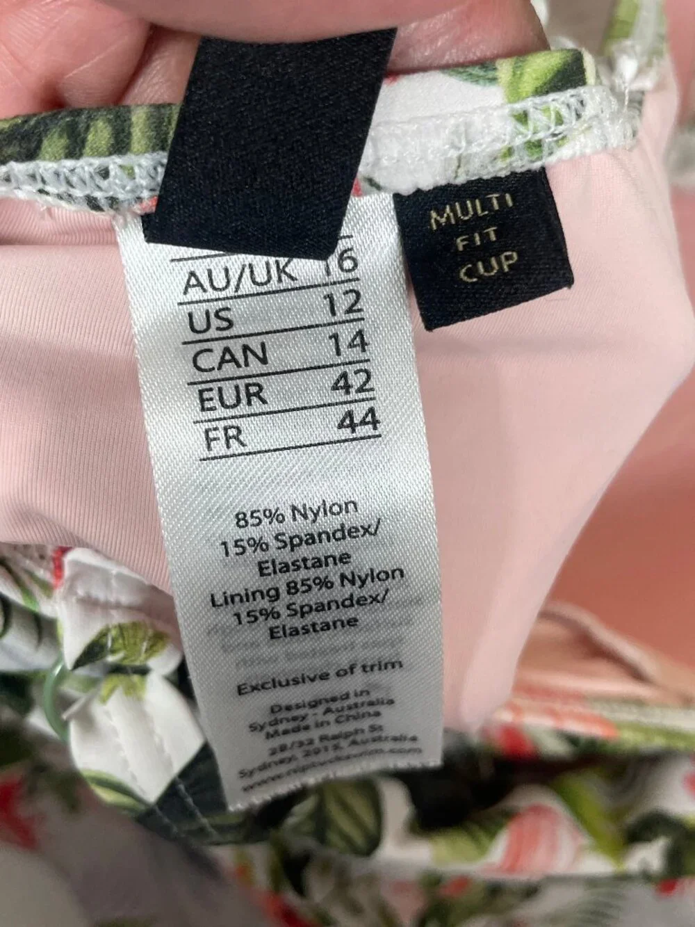Nip Tuck Swim Tropical White Floral One Piece Swimsuit Size 12 Resortcore